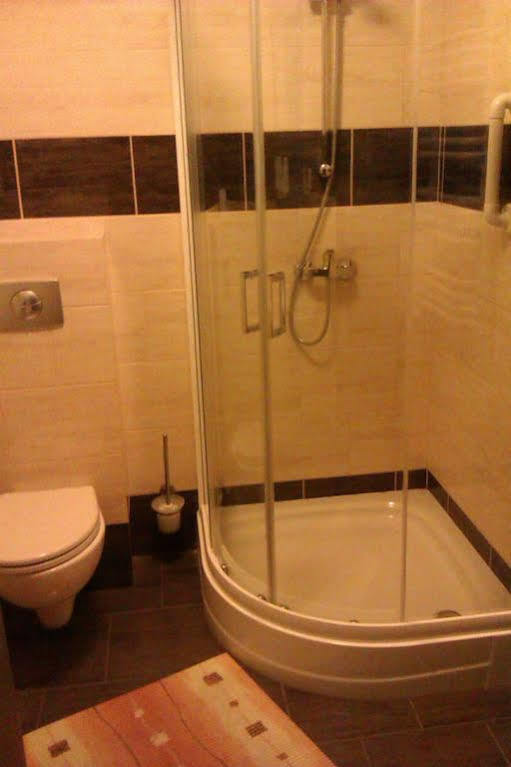 Hotel Platinum ฮรูบิเอสชู ภายนอก รูปภาพ